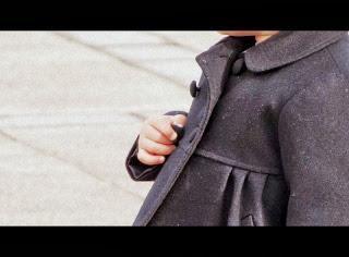 ABRIGO AZUL MARINO PARA NIÑA