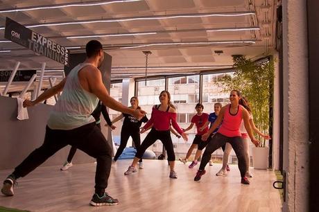 Una divertida tarde de Zumba con Aussie y.....¡atentas que hay SORPRESA para vosotras!