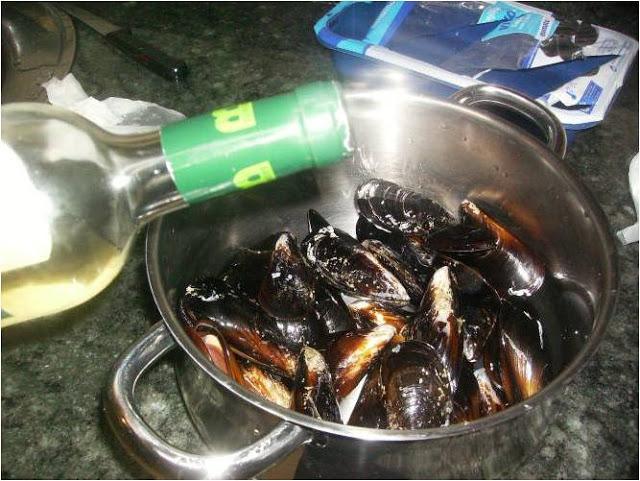 MEJILLONES EN SALSA PICANTE