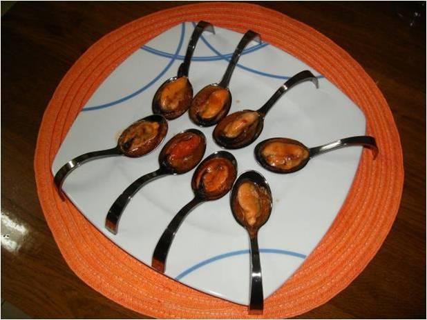 MEJILLONES EN SALSA PICANTE