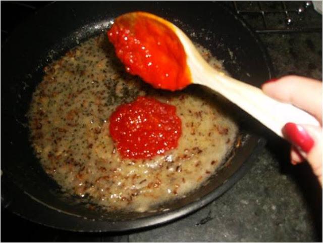 MEJILLONES EN SALSA PICANTE