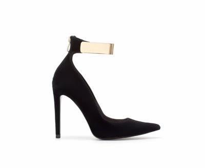 ACCESSORIES FOR THESE HOLIDAYS