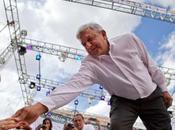 AMLO ingresa hospital problema arterial; está estable