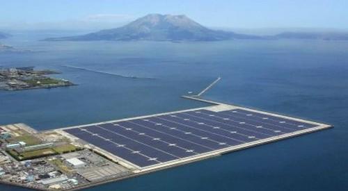 Vídeo de la construcción de la mayor planta fotovoltaica en Japón