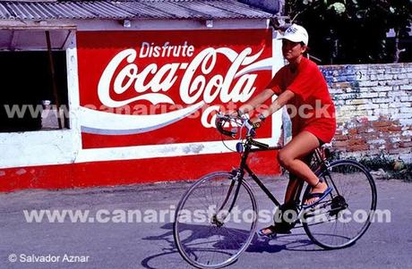 Coca-Cola en las playas de Crucita