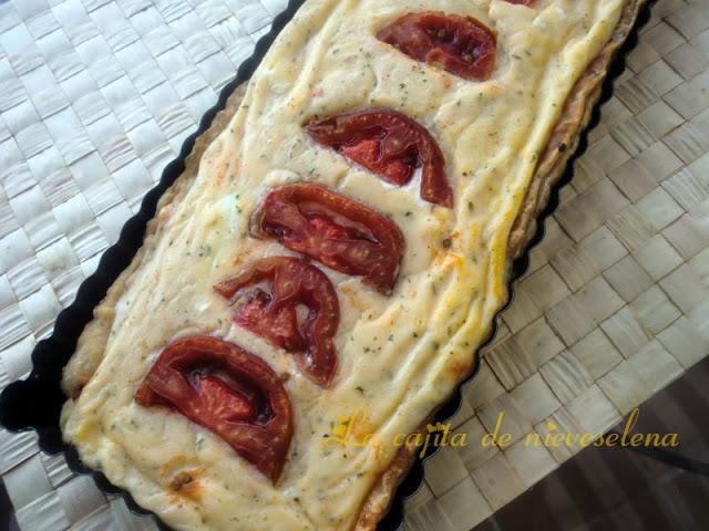 Tarta de gambas y tomate