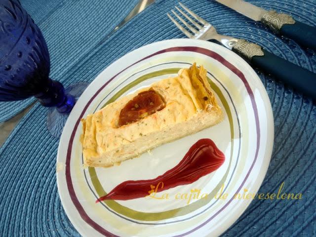 Tarta de gambas y tomate