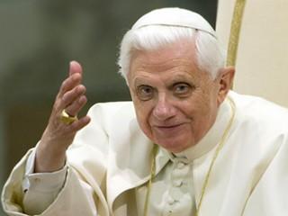 Benedicto XVI, el Vaticano II y la liturgia eucarística