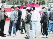 Vélez Estudiantes, nuevos escándalos barras.