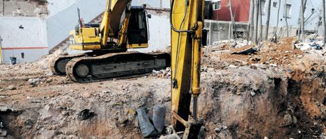 Especialistas analizan las causas que desencadenaron el desplome