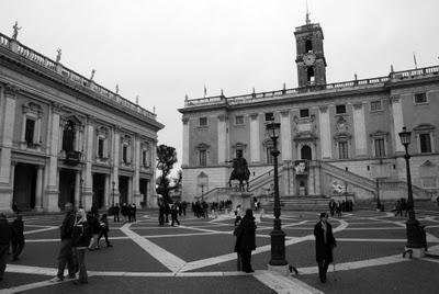 Un Paseo con Rossi por el Palatino, el Foro, el Capitolio y la Piazza della Rotonda