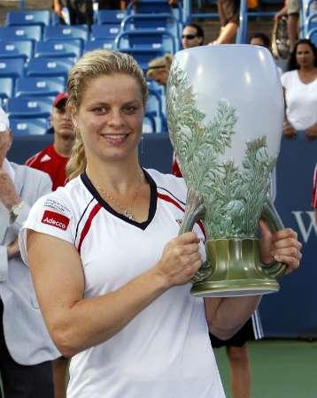 WTA: Clijsters y la experiencia, se llevaron Cincinnati