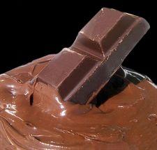 El consumo moderado de chocolate negro reduce el riesgo de infarto