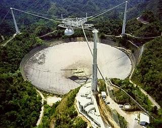 Fotografía del Radiotelescopio de Arecibo