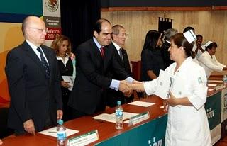 Egresan 565 enfermeras del Programa IMSS Oportunidades mediante convenio IMSS-UNAM