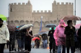 Que llueva que llueva... Que llueva que llueva...