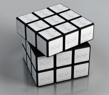 El Cubo Rubik no se arma solo, es necesaria una estrategia. Ni siquiera este Rubik especial para ciegos.