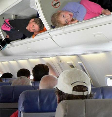 Mejor viajar en avión sin niños Vacaciones