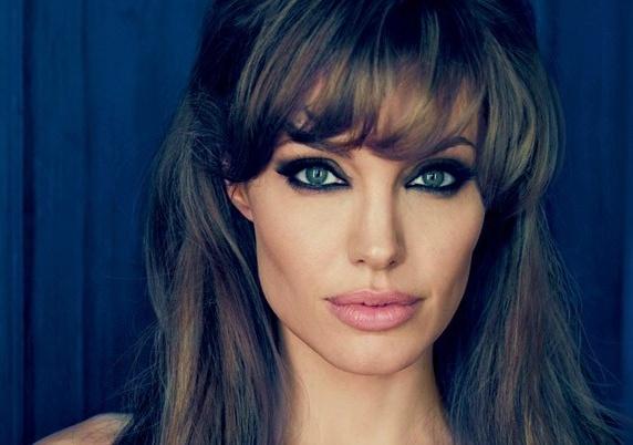 Angelina Jolie prepara su debut en la dirección