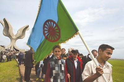 Gitanos expulsados de Francia, un signo y un símbolo.