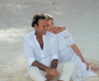 Mundo Rosa. Otra boda secreta: Julio Iglesias y Miranda se casaron en Marbella