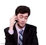 Uno de cada dos andaluces confiesa sentirse desprotegido en telefonía y uno de cada tres, en los sectores de la banca y el suministro eléctrico