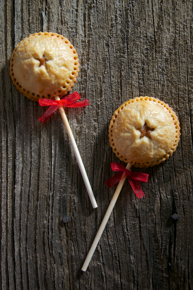 Apple pie pops o piruletas de manzana