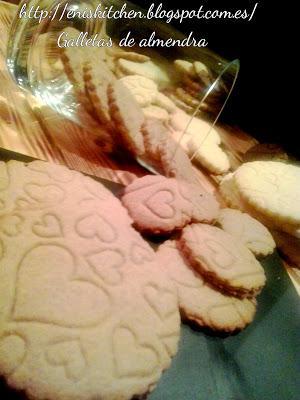 Galletas de almendra grabadas!
