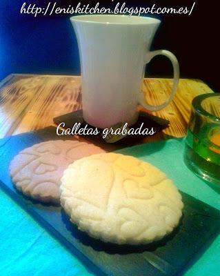 Galletas de almendra grabadas!
