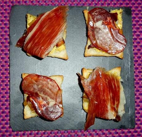 Hojaldre de Setas e Ibéricos Hojaldre de Setas e Ibéricos