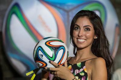 Presentan a Brazuca, el balón oficial del Mundial de Brasil