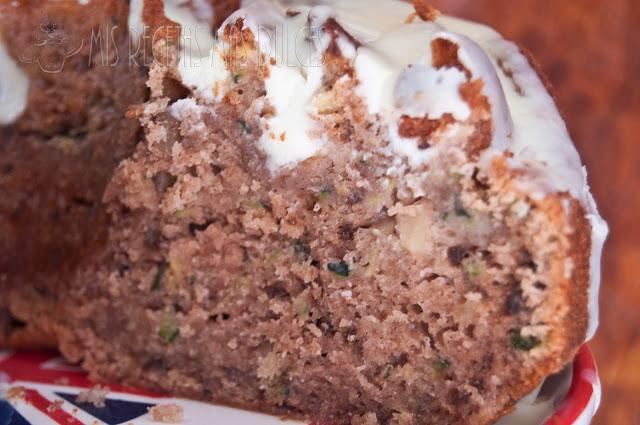 BUNDT CAKE DE CALABACÍN ESPECIADO