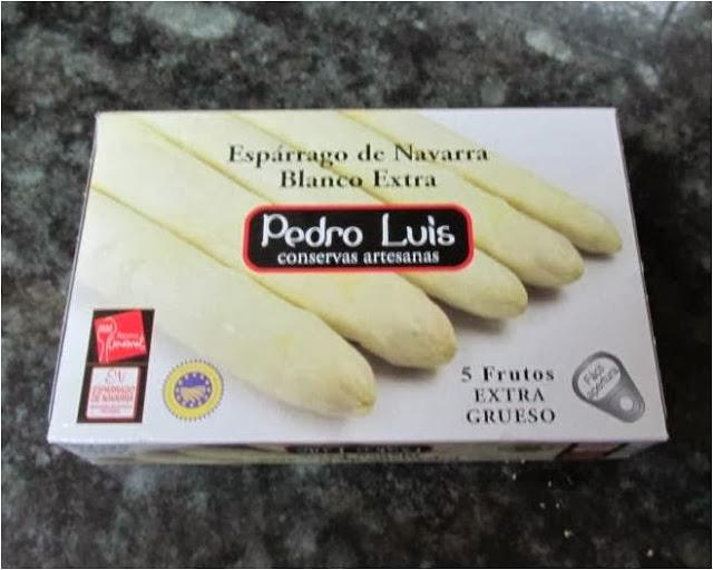 ESPARRAGOS VESTIDOS DE SALMON AHUMADO