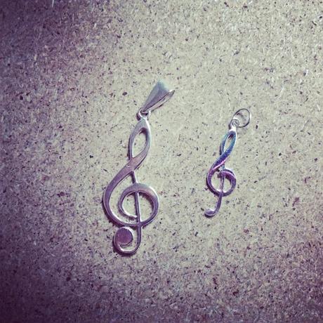 Colgante Clave de Sol en Plata de Ley - El Rincón de Mis Alhajas