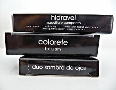 D´Orleac: dúo de sombras, maquillaje compacto o polvos, colorete, agua micelar y khol