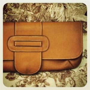 clutch 300x300 REGALOS PARA NOSOTRAS   ESPECIAL NAVIDAD