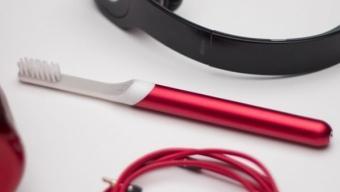 byDefault :: cepillos de dientes eléctrico y personalizables