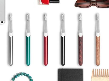 byDefault :: cepillos de dientes eléctrico y personalizable