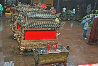 MONTAÑA EMEI Y TEMPLO WANNIAN