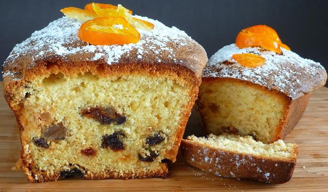 Fruit cake o plum cake