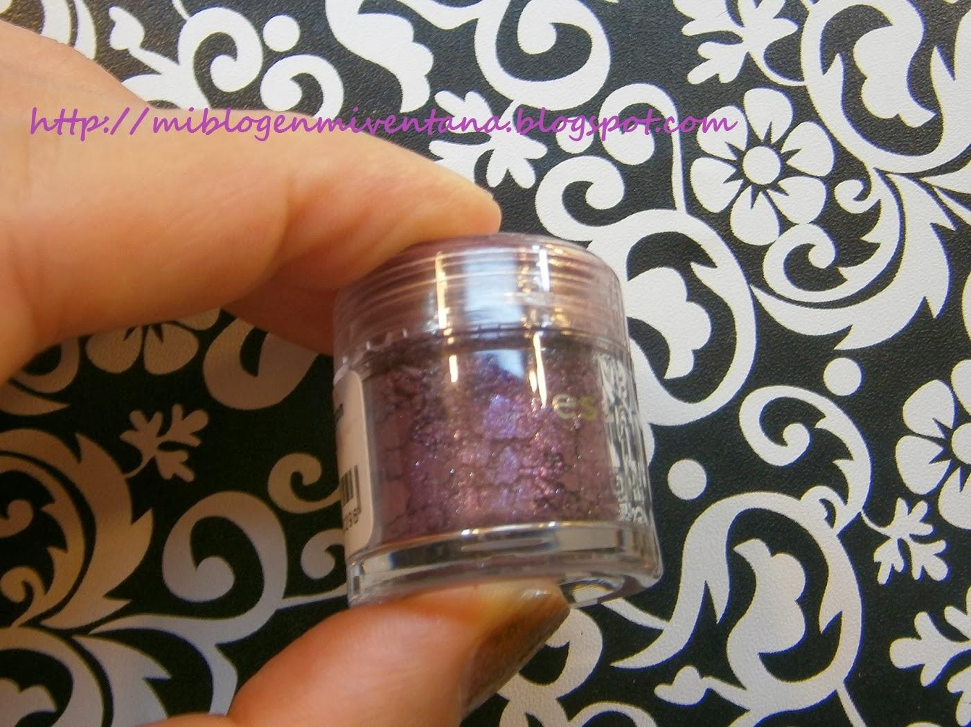 NUEVAS cosas de maquillaje.