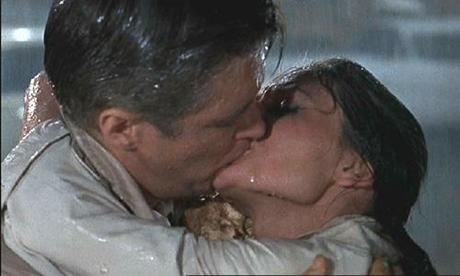 Cine: Desayuno con diamantes