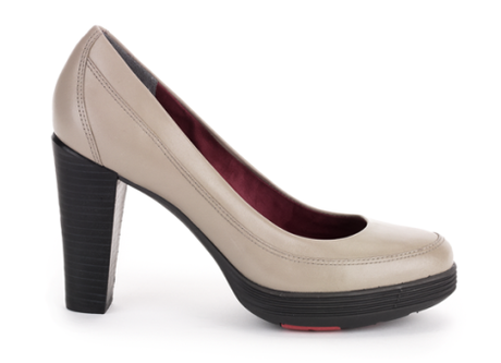 6.-ROCKPORT Dama-Total Motion  60MM  Ornament Pump-Tauoe