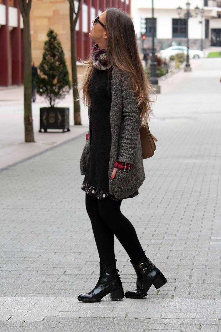 G R E Y & C H E C K S