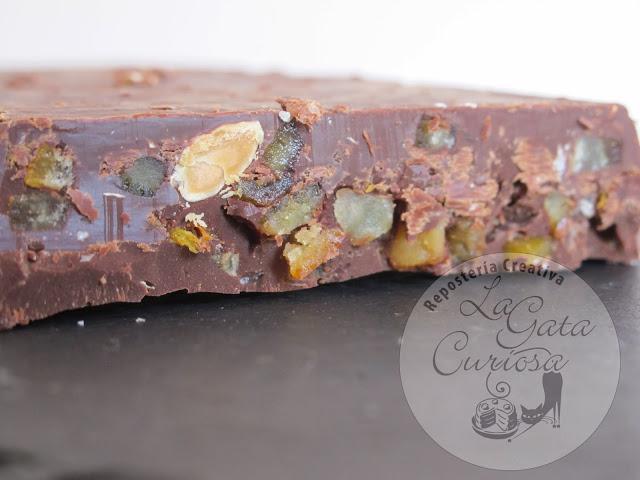TURRON DE CHOCOLATE CON NARANJA CONFITADA