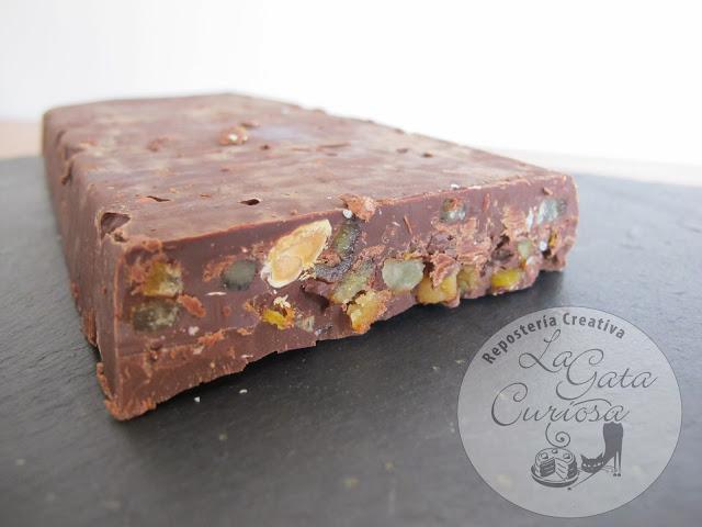 TURRON DE CHOCOLATE CON NARANJA CONFITADA