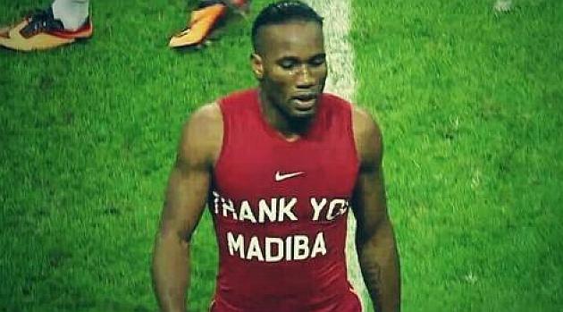 'Gracias Madiba', en
la camiseta de Drogba