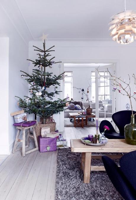 casa nórdica: Navidad en lila, púrpura y morado casa nórdica: Navidad en lila, púrpura y morado