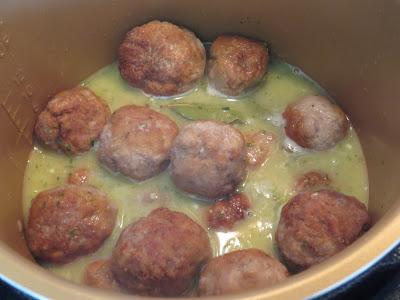 Albóndigas en salsa verde olla GM