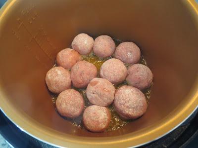 Albóndigas en salsa verde olla GM